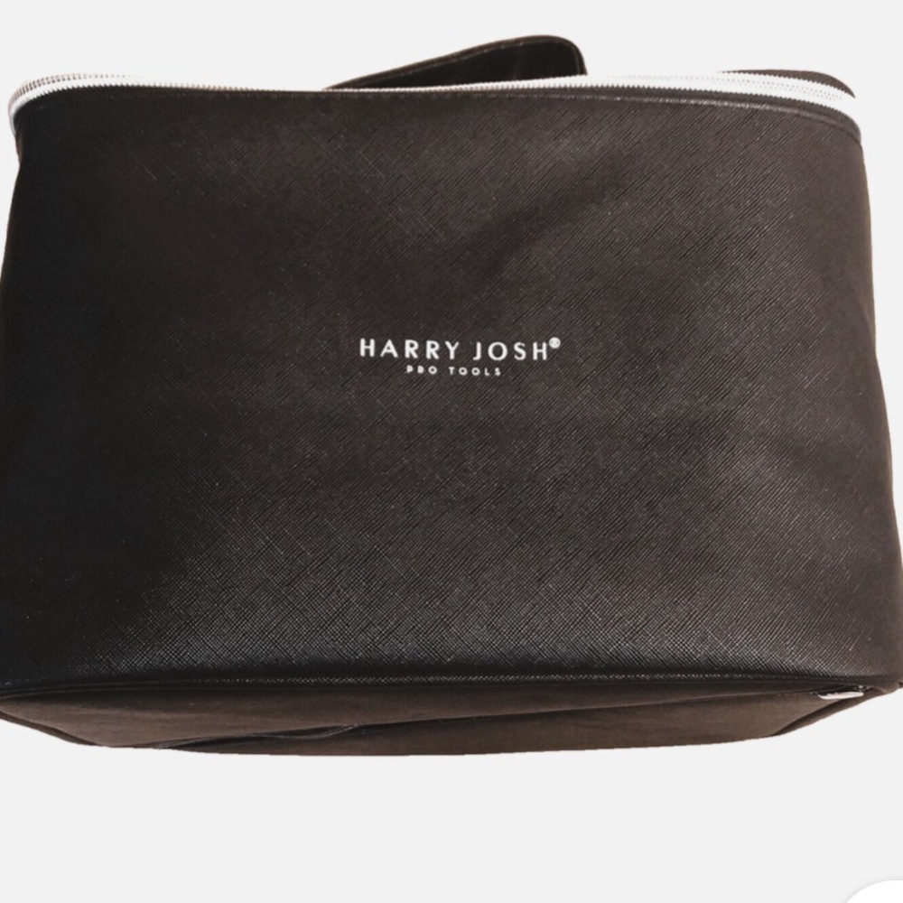 Harry Josh Haircare Heat Resistance travel bag
